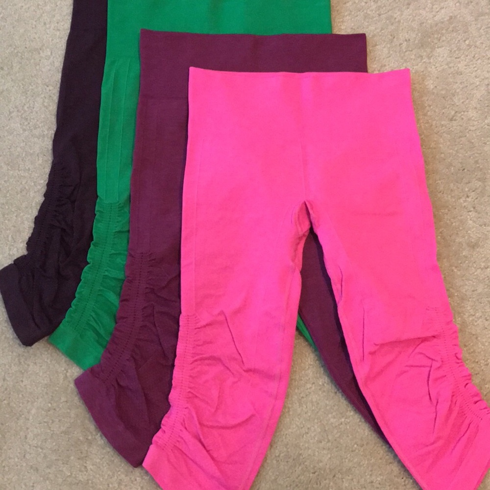 Lululemon In the Flow crops size 4
